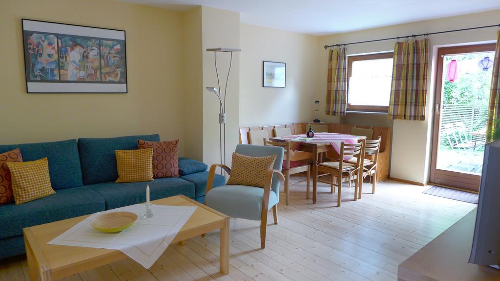Hummelshof Apartment Pottenstein Bagian luar foto